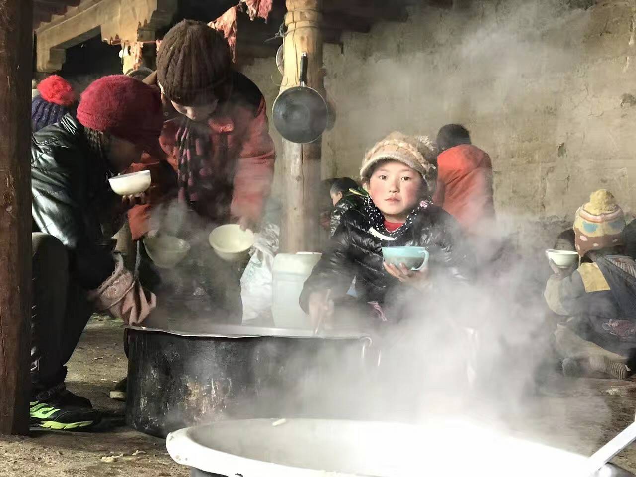 九游·官方站网页版-九游(中国)公益回顾丨家国同欢月同圆 温暖满载甘孜州(图10) 九游·官方站网页版-九游(中国)公益回顾丨家国同欢月同圆 温暖满载甘孜州(图10)